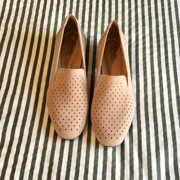 Clarks Shoes - NWT Clarks Perforated Suede Loafers Juliet Hayes Sand 8